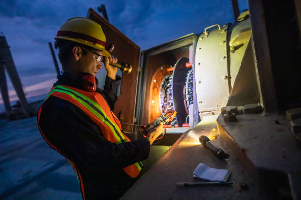 Best Licensed Electrician  in Signal Hill, CA